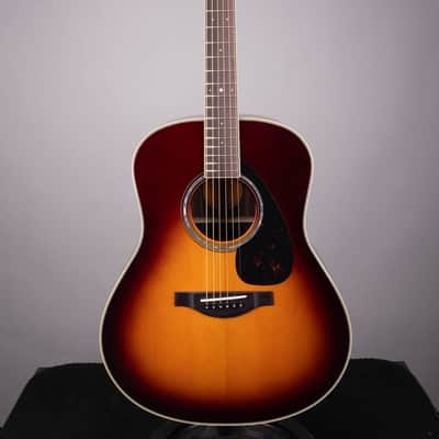 Yamaha LL6 ARE Original Jumbo Acoustic Guitar - Brown Sunburst image 2