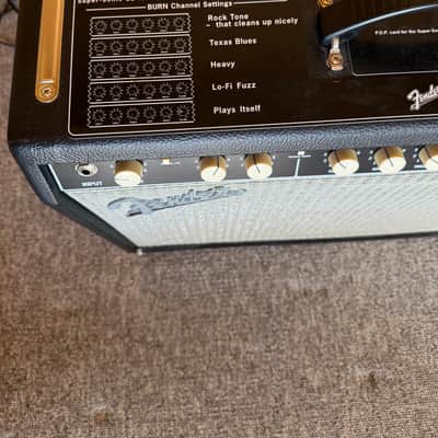 Fender Super-Sonic 22 2-Channel 22-Watt 1x12" Guitar Combo 2010 - Present - Black image 7