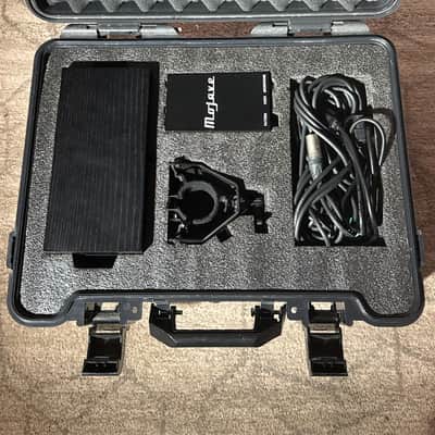 Mojave MA-1000 Large Diaphragm Multipattern Tube Condenser Microphone 2016 - 2020 - Black image 3