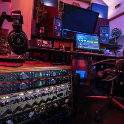 Focusrite SCARLETT 18I20 4G 4th Gen 24-bit 192 kHz Audio Recording Interface image 9