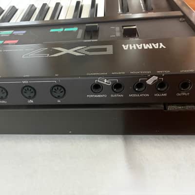 *Refurbished* Yamaha DX-7 Digital FM Synthesizer 61 Key - 1980's image 15