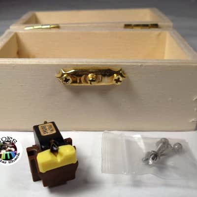 1970's Shure M70EJ Turntable Cartridge For Changer or Jukebox 1.5 to 3 Grams Tracking with NOS Electro Voice Diamond .4 x .7 Biradial Elliptical Stylus Holy Grail Sound in Excellent Shape L@@k! image 2