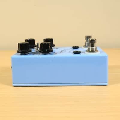 JHS Unicorn V2 Uni-Vibe/Vibrato Guitar Pedal image 6
