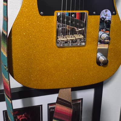 Fender Classic Player Baja Telecaster - Custom Shop FSR in Vegas Gold Sparkle! image 2