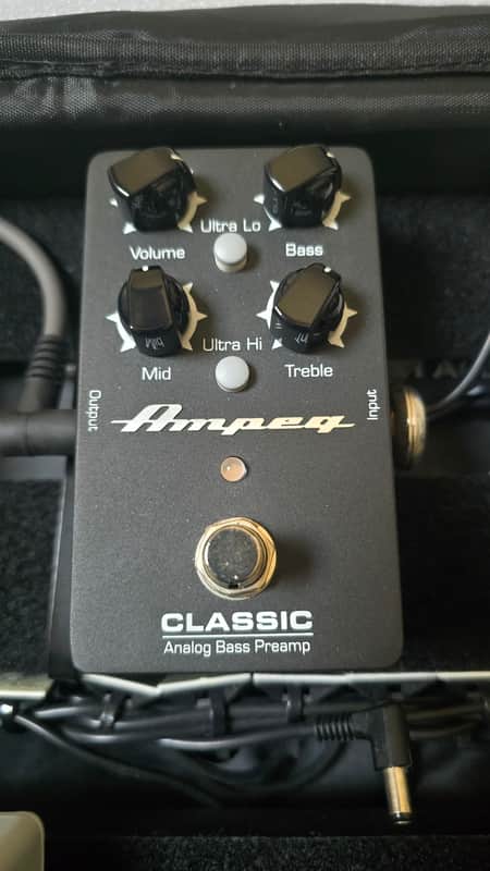 Ampeg Bargain: $79 Classic Analog Bass Preamp!