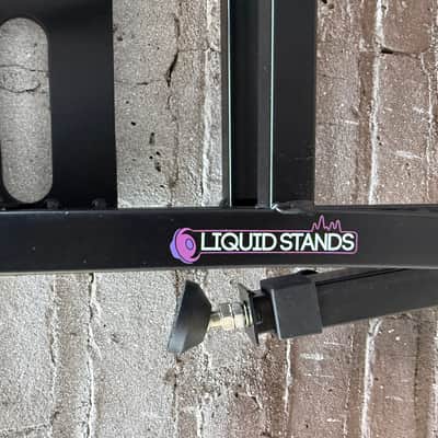 Liquid Stands Adjustable Keyboard Stand – Expandable Width – Heavy-Duty Steel – Good Condition image 6