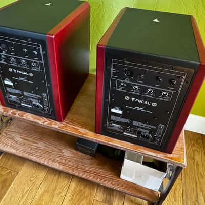 Focal Solo6 ST6 Active Studio Monitor (Pair) 2022 - Present - Red image 2