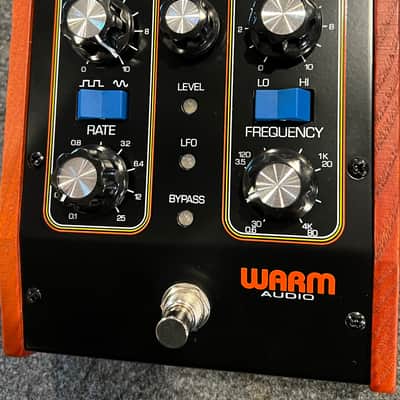 Warm Audio RingerBringer 100% Analog Ring Modulation Pedal Moog MF-102 reincarnation 2024 - Black image 3