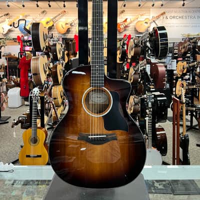 Taylor 224ce-K DLX Grand Auditorium Hawaiian Koa Acoustic-Electric Guitar image 3