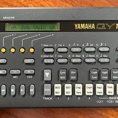 Yamaha QY10 Sequencer 1990 - Black image 2