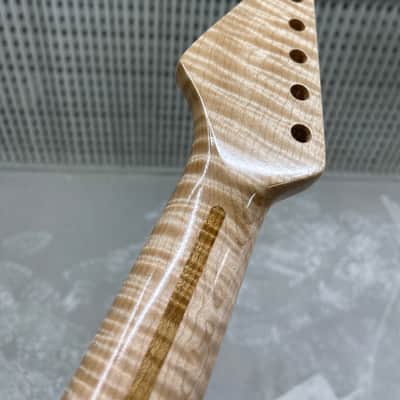 5A Flamed maple S neck - One Piece image 10