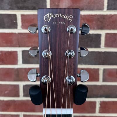 Martin D-35, Spruce Top, East Indian Rosewood Back & Sides, Ebony Bridge & Fretboard, Hardshell Case image 5