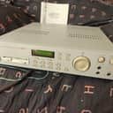 Akai S2000 MIDI Stereo Digital Sampler - White