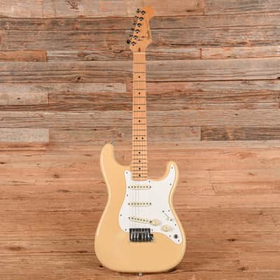 Fender Standard Stratocaster (2-Knob) Ivory White 1984 image 4
