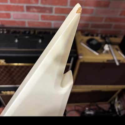 Dean DB Razorback with Coffin Case image 14