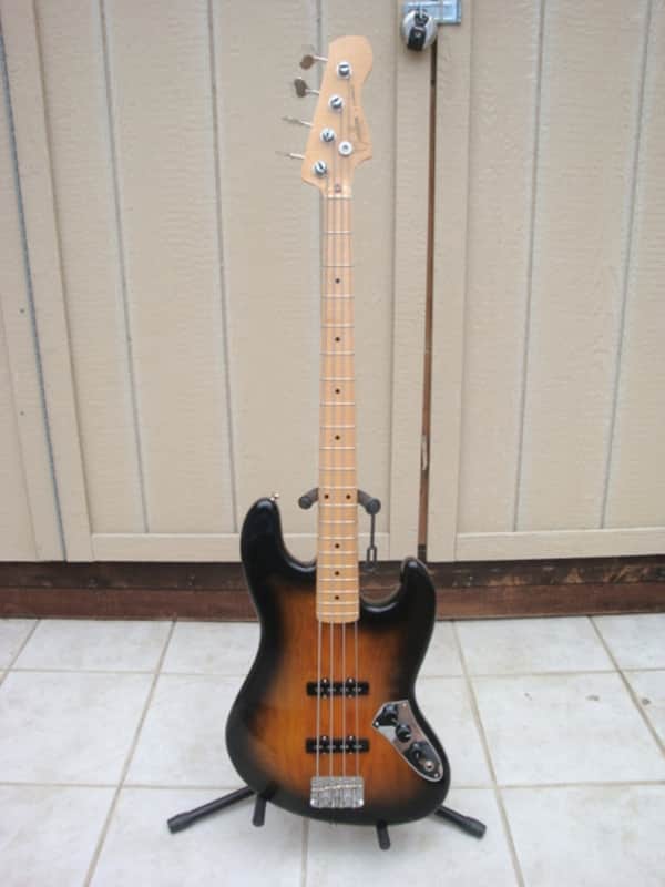 Moollon J-Classic IV 2016 3 Tone Sunburst image 1
