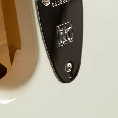 Music Man Retro '70s StingRay Bass | StingRay H - White image 6