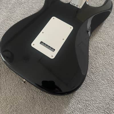 2008 Mexican Standard Fender Stratocaster Black image 4