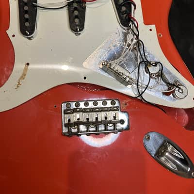 1997 Fender Hank Marvin Signature Stratocaster - Crafted in Japan image 12