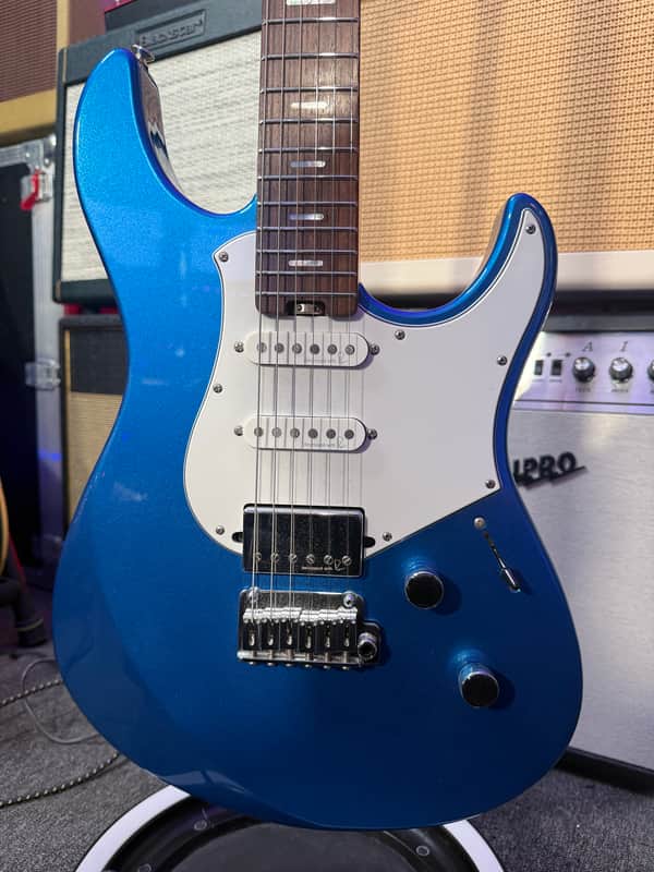 Yamaha PACS+12 Pacifica Standard Plus 2024 - Sparkle Blue image 1