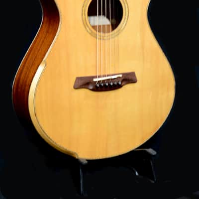 2017 Maestro Guitars Vera Modern 00 SB Original Series image 3