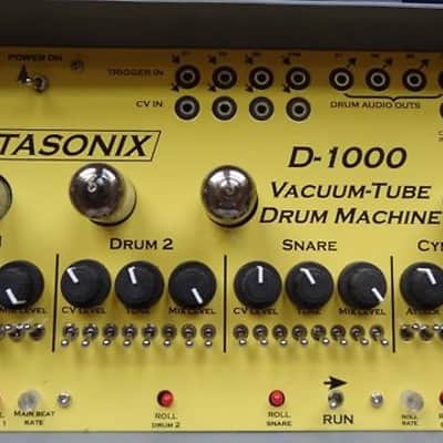 Metasonix D-1000 Analog Drum Machine image 1