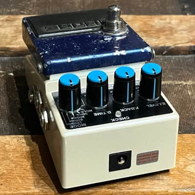 Boss DD-7 Digital Delay (Tap Tempo Footswitch Mod!) image 3