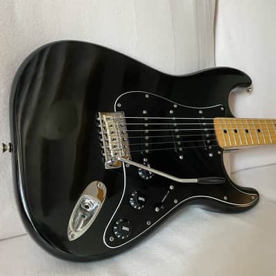 Fender Stratocaster with Maple Fretboard 1978 - 1981 - Black image 7