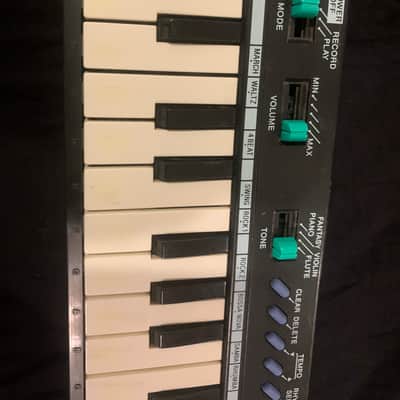 Casio Pt-12 1980’s - Black image 9
