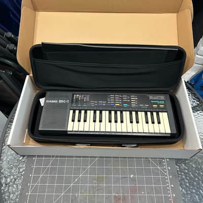 Casio SK-1 32-Key Sampling Keyboard 1986 - Black image 7