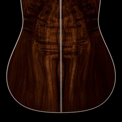 Martin Custom Shop HD-28 Style Wild Grain Rosewood #91290 (Empire Music Spec) image 2