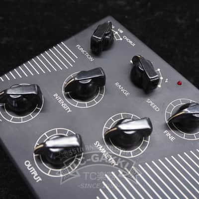 Roger Mayer Rmvdv Voodoo Vibe image 2