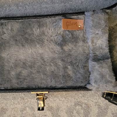 Gibson Hard Case - Black w/Gray interior image 4