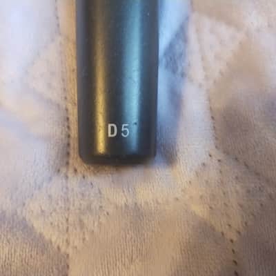AKG D5 Standard Dynamic Vocal Microphone 2010s - Black image 2