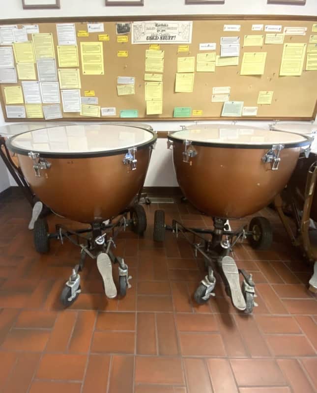 Very Clean Set of 2 Ludwig "Universal" Fiberglass Timpani, 26" and 29"; with wheels image 1
