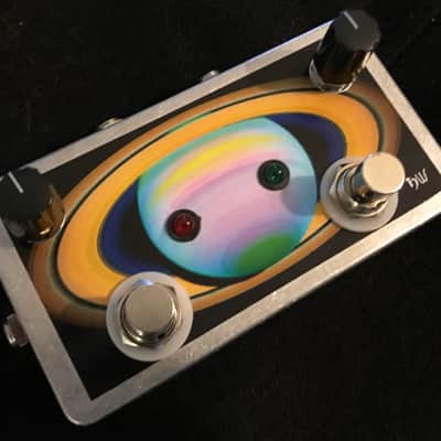Saturnworks 2 Channel 2:1 Active Mixer Pedal for Guitar + Bass + Keyboard + More with on/off Switches + Neutrik Jacks - Handcrafted in California image 2