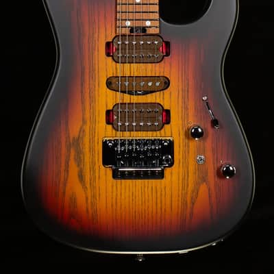 Charvel Guthrie Govan Signature MJ San Dimas SD24 CM Caramelized Maple Fingerboard 3-Tone Sunburst (761) image 3