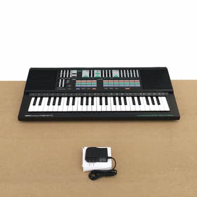 Yamaha PSS-570 FM Synthesizer Keyboard ( YM3812 Soundblaster SEGA 560 )