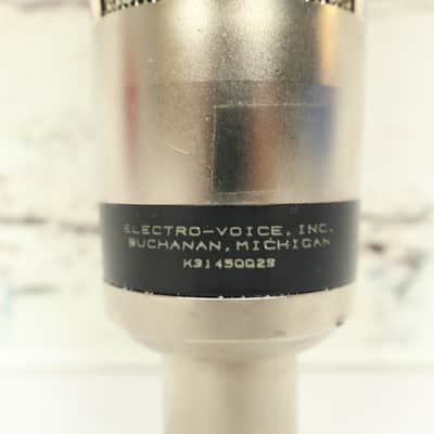 Electro-Voice RE27N/D Cardioid Dynamic Broadcast Microphone W/ Suspension Mount image 7