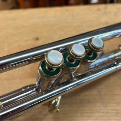 King Tempo Silver Trumpet w/Case image 9
