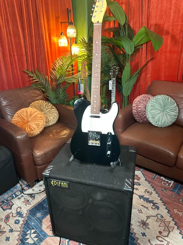 Fender MIJ Hybrid II Telecaster with Rosewood Fretboard 2020 - 2021 - Black image 1