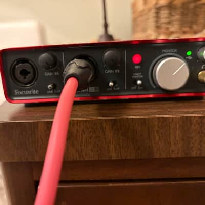 Focusrite Scarlett 2i2 Audio Interface 1st Generation Red image 5