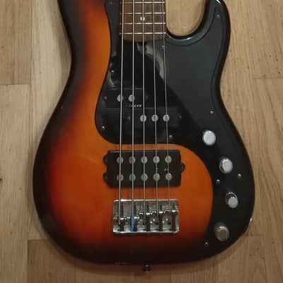 Fender American Deluxe Precision Bass V 2000 3-Color Sunburst USA — Delano Pickups, Original Case image 9