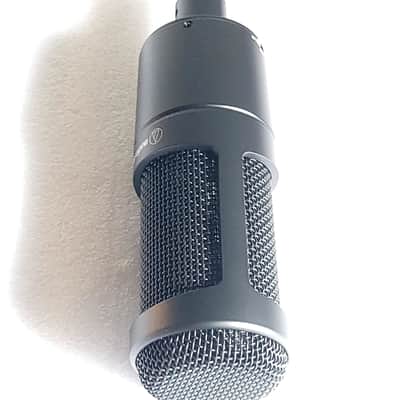 Audio-Technica AT2035 Large Diaphragm Cardioid Condenser Microphone 2010s - Black image 5