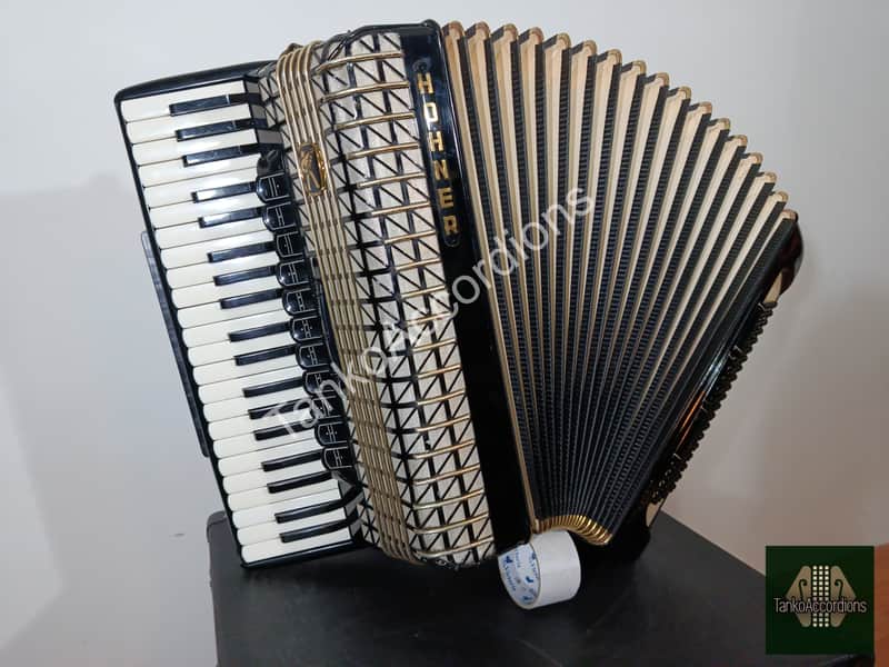 Hohner Atlantic IV De Luxe (4/4 reeds, LMMH) accordion image 1