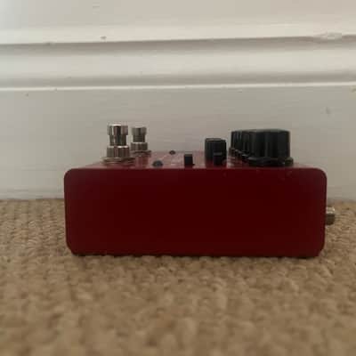 Truetone Jekyll & Hyde Overdrive & Distortion V3 2010s - Red image 3