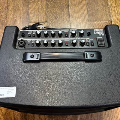 Pre-owned Roland AC-60 Acoustic Amp image 2