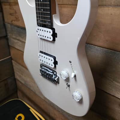 Charvel Pro-Mod Plus Dinky® DK24 HH 2PT E - Celestial Silk w/ Gig Bag image 5