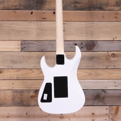 B.C. Rich Gunslinger Retro II Electric Guitar White w/ Floyd Rose image 5