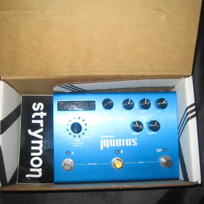 Strymon Mobius 2012 - Present - Blue image 1